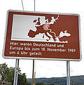 Straßenschild der innerdeutschen Grenze
