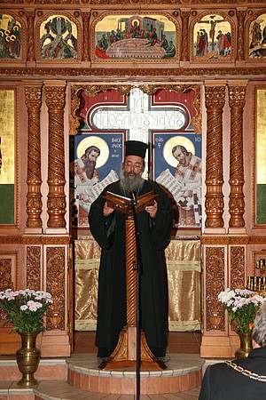 Erzpriester Radu Constantin Miron